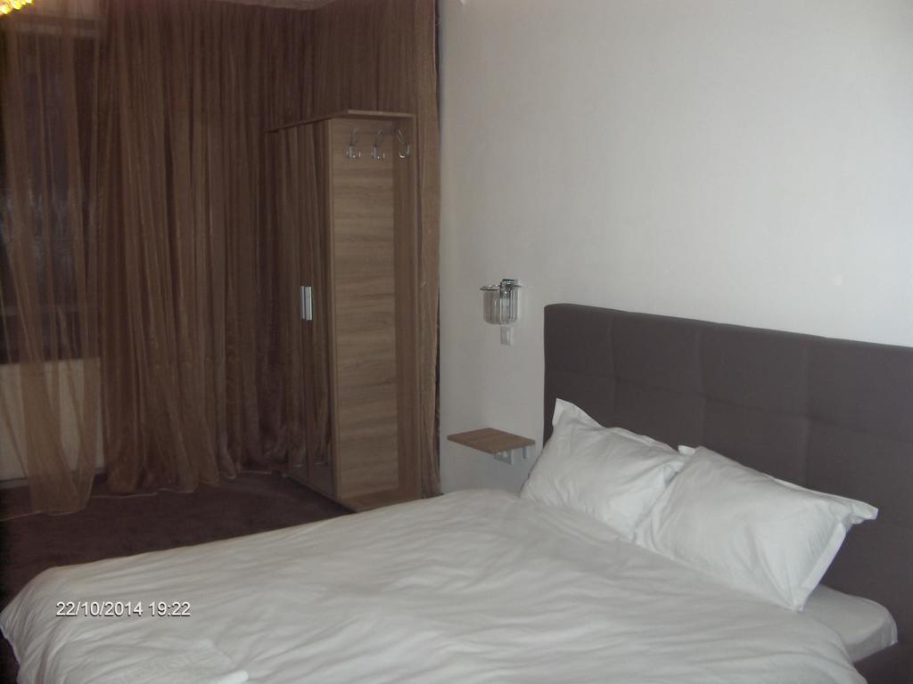 Hotel Vitan273 Bucharest Exterior photo